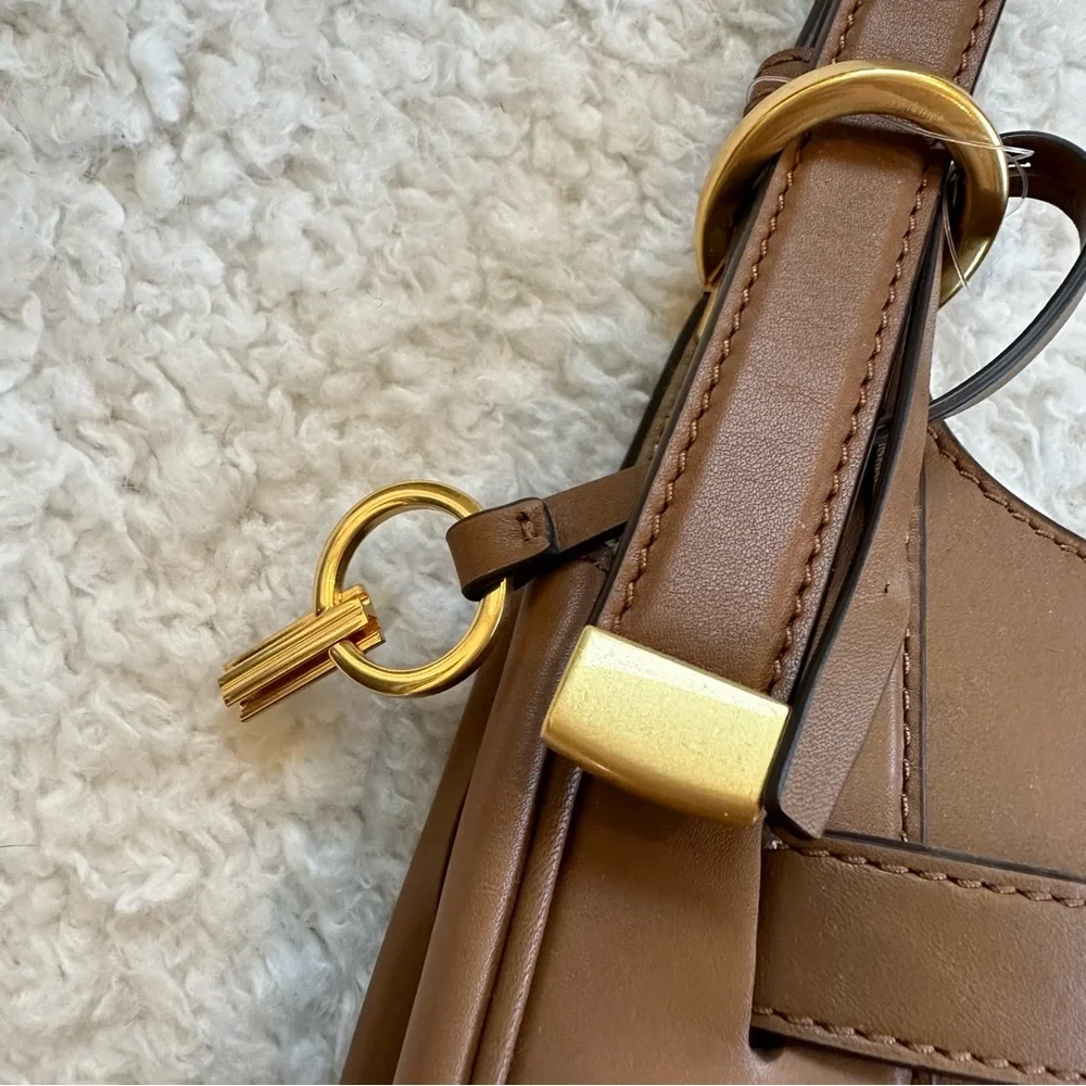 NWT | Tory Burch Lee Radziwill Saddlebag